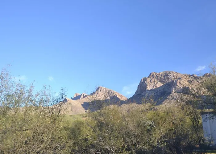 1 Bdr Guest In Oro Valley! Mtn Views, Hot Tub Oro Valley